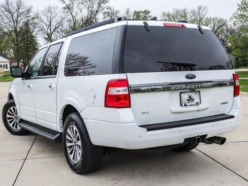 Used 2017 Ford Expedition EL XLT image 13