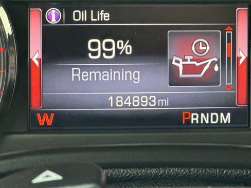 Used 2016 GMC Yukon SLT image 28