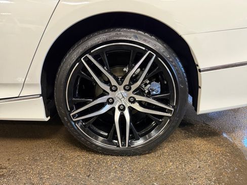 Used 2022 Honda Accord Touring image 26