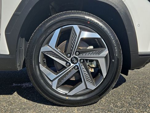 Certified 2023 Hyundai Tucson Limited AWD/4WD image 33