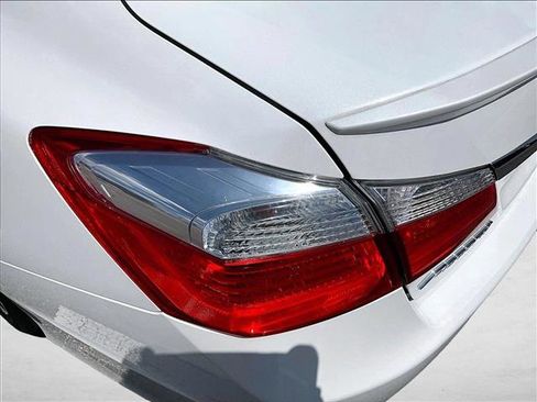 Used 2015 Honda Accord Sport image 29