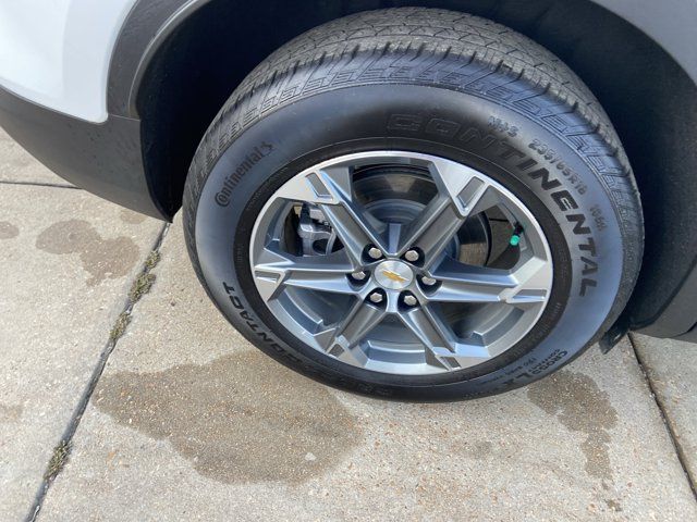 Used 2025 Chevrolet Blazer LT FWD image 33