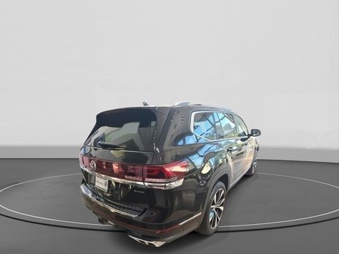 New 2025 Volkswagen Atlas SEL Premium R-Line image 8