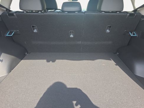 Certified 2026 Kia Seltos EX FWD image 10