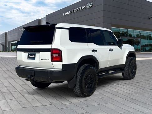 Used 2025 Toyota Land Cruiser image 5