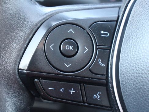 Used 2022 Toyota RAV4 XSE AWD/4WD image 24