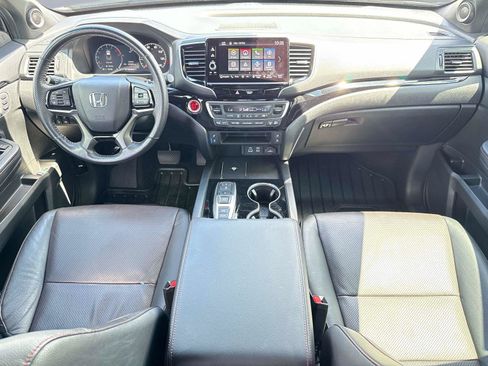 Certified 2024 Honda Ridgeline Black Edition image 15