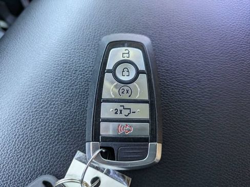 Used 2021 Ford F150 Lariat w/ Equipment Group 502A High AWD/4WD image 34
