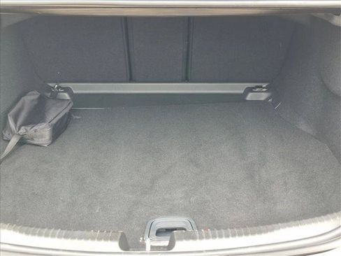 Used 2026 Mercedes-Benz C 300 Sedan image 5