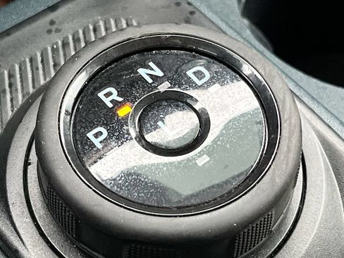 Used 2024 Ford Maverick Lariat w/ FX4 Off-Road Package AWD/4WD image 17