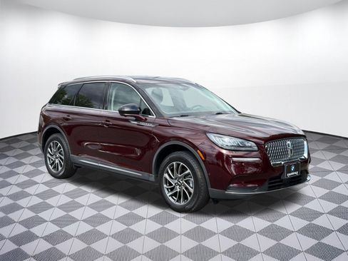 Used 2021 Lincoln Corsair AWD image 7