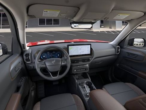 New 2025 Ford Bronco Sport Outer Banks w/ Outer Banks Tech Package+ AWD/4WD image 9
