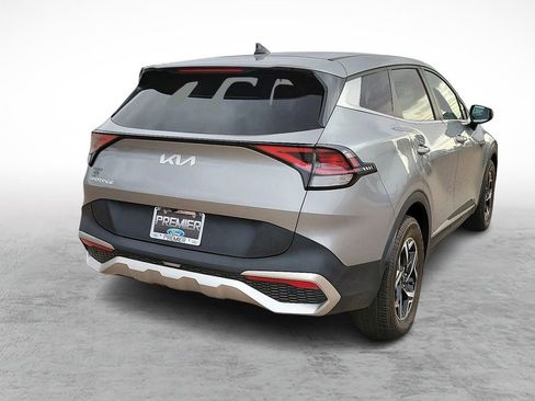 Used 2023 Kia Sportage LX image 10