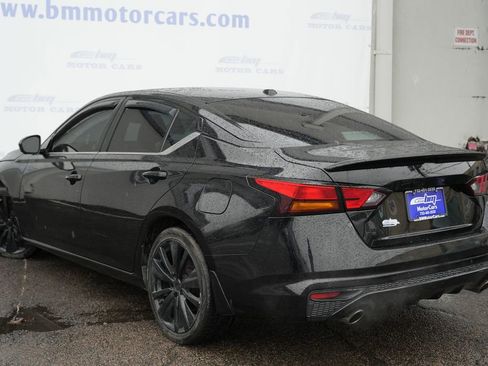 Used 2019 Nissan Altima 2.5 Platinum image 4