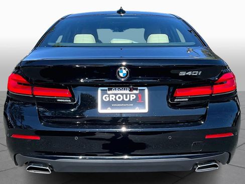 Certified 2023 BMW 540i w/ Premium Package image 5
