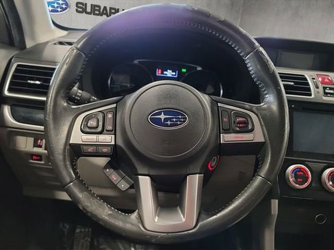 Used 2017 Subaru Forester 2.5i Limited image 12