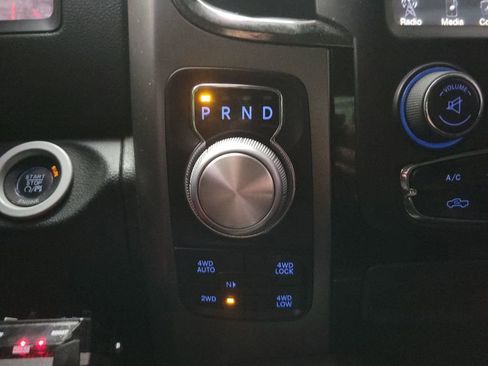 Used 2014 RAM 1500 Sport w/ Convenience Group image 13