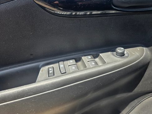 Used 2021 Chevrolet Spark LT FWD image 29