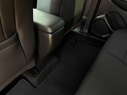 Used 2022 Chevrolet TrailBlazer RS FWD image 26