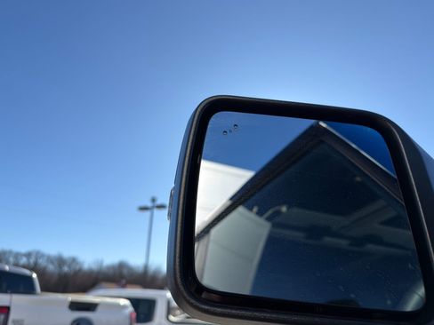 New 2025 Ford Bronco Badlands image 14