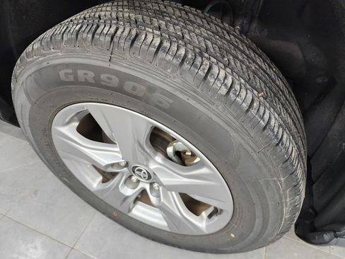 Used 2024 Toyota RAV4 XLE image 3