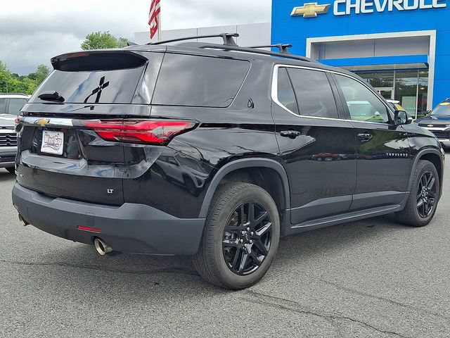 Used 2023 Chevrolet Traverse LT w/ LPO, 'HIT The Road' Package AWD/4WD image 6