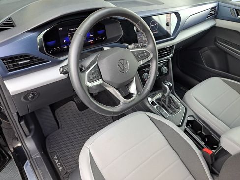 Used 2023 Volkswagen Taos SE w/ Black Wheel Package FWD image 13