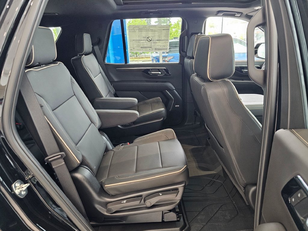 New 2026 Chevrolet Tahoe Premier w/ Sun And Tow Package AWD/4WD image 12