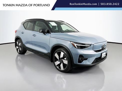 Used 2023 Volvo XC40 Recharge Ultimate w/ Protection Package Premier AWD/4WD image 1