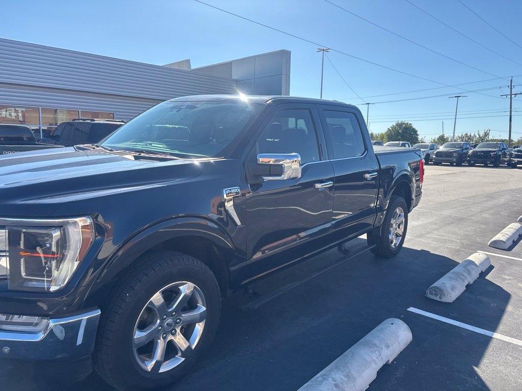 Used 2022 Ford F150 Lariat w/ Equipment Group 502A High AWD/4WD image 1