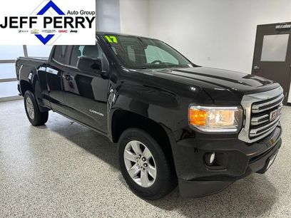 Used 2017 GMC Canyon SLE