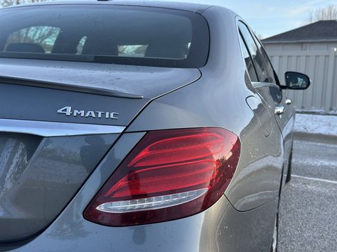 Used 2017 Mercedes-Benz E 300 4MATIC image 11