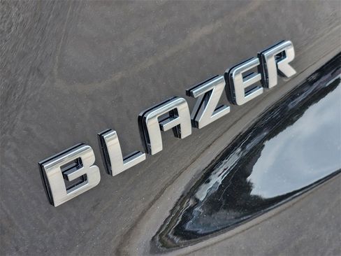 New 2026 Chevrolet Blazer LT image 7