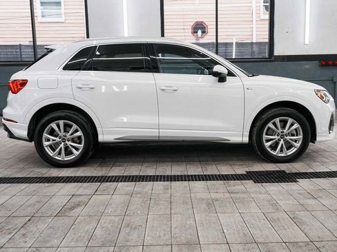 Used 2025 Audi Q3 2.0T Premium image 5