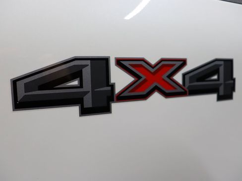 Used 2024 Ford F250 Platinum image 12