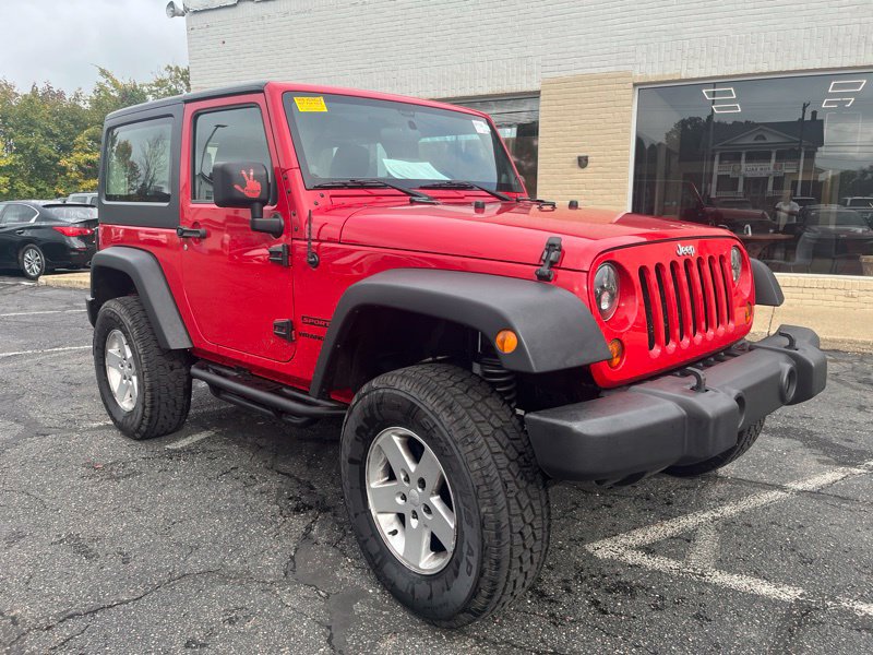 Used 2013 Jeep Wrangler Sport AWD/4WD image 3