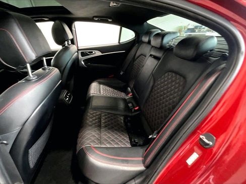 Used 2019 Genesis G70 3.3T Dynamic image 24