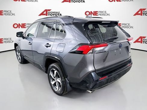Used 2024 Toyota RAV4 SE w/ Weather & Moonroof Package AWD/4WD image 5