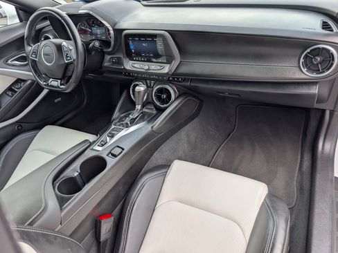 Used 2024 Chevrolet Camaro LT w/ RS Package image 7