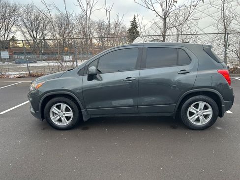 Used 2019 Chevrolet Trax LS w/ Tint and Cruise Package image 8
