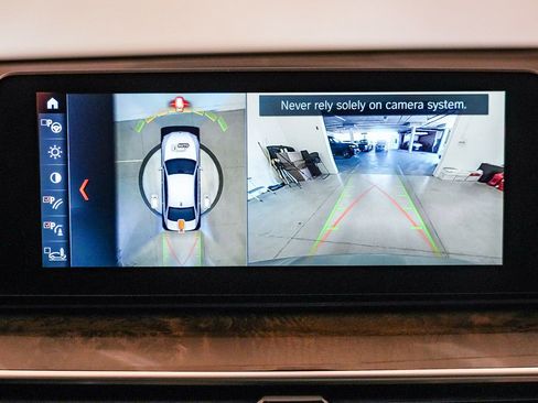 Used 2018 BMW 540i RWD image 25