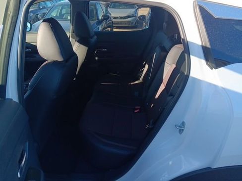 New 2026 Nissan Kicks SR w/ Illumination Package image 25