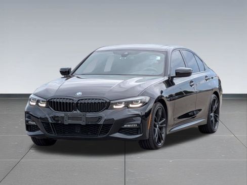 Used 2022 BMW 330i xDrive Sedan w/ M Sport Package AWD/4WD image 10