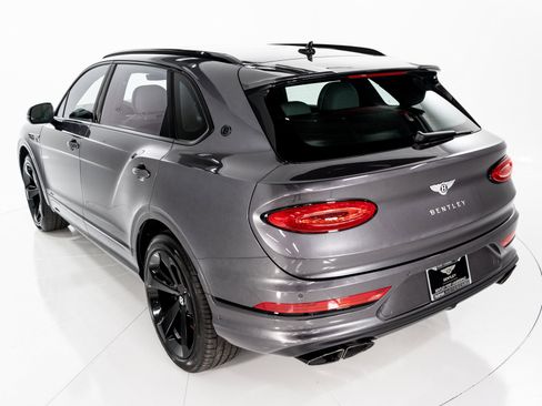 New 2025 Bentley Bentayga Extended Wheelbase image 45