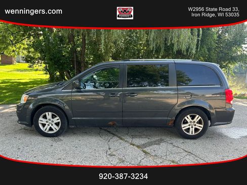 Used 2011 Dodge Grand Caravan Crew FWD image 1