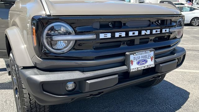 New 2026 Ford Bronco Outer Banks AWD/4WD image 13