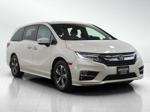 Used 2018 Honda Odyssey Touring image 7