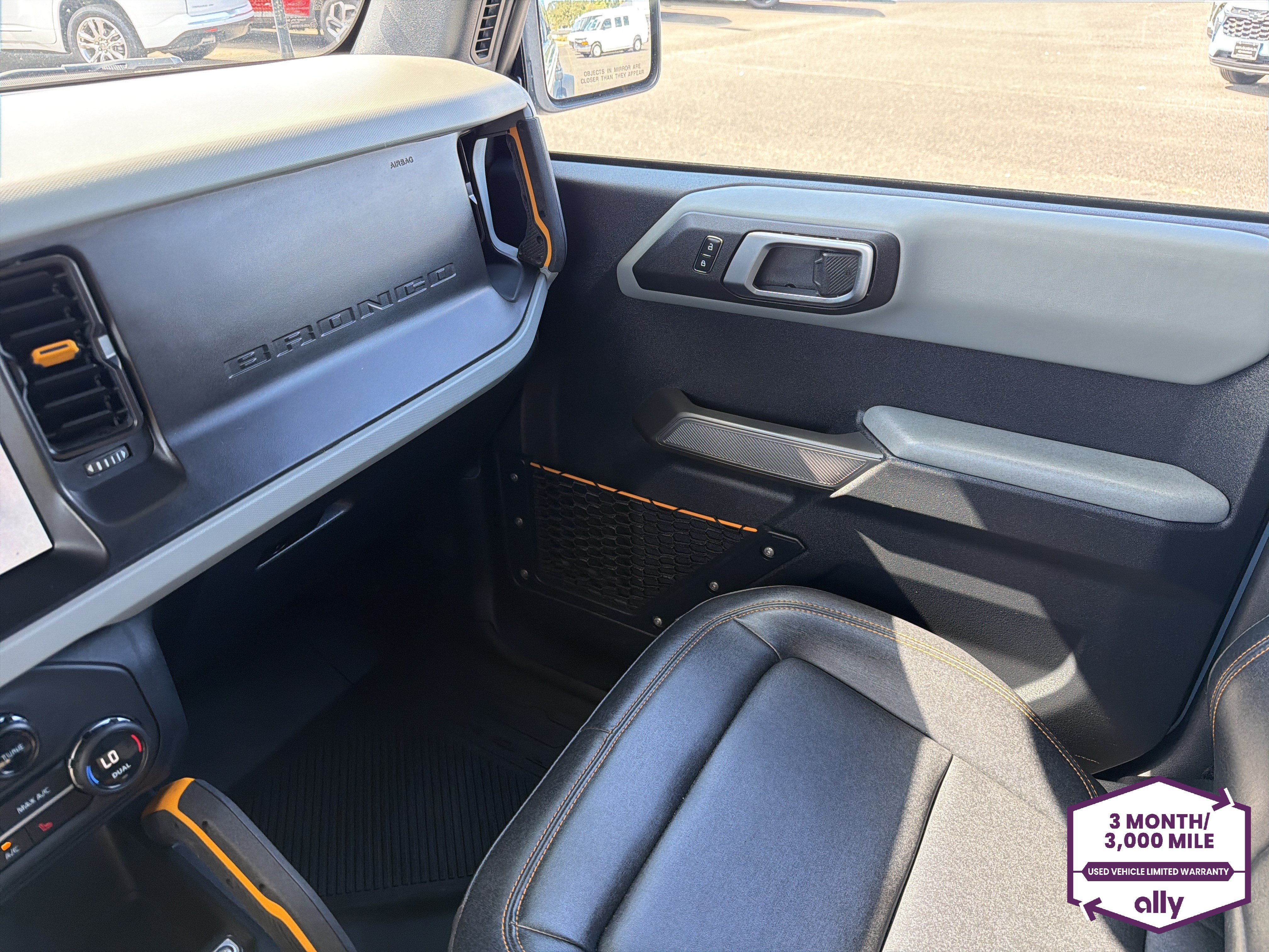 Used 2023 Ford Bronco Badlands w/ Sasquatch Package AWD/4WD image 28