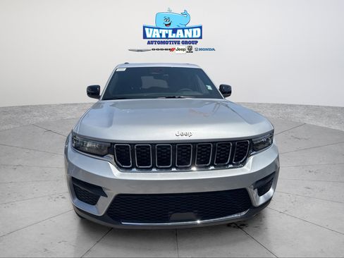 New 2026 Jeep Grand Cherokee Laredo X RWD image 8