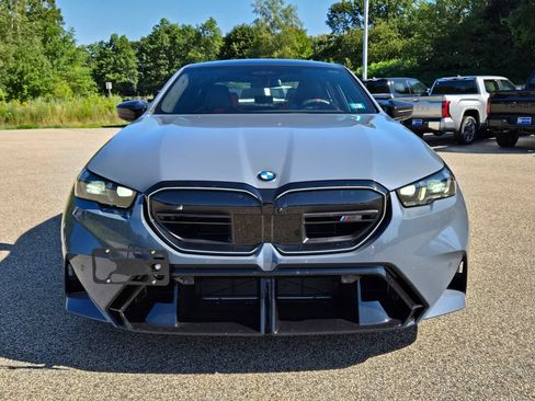 Used 2026 BMW M5 w/ Executive Package AWD/4WD image 9